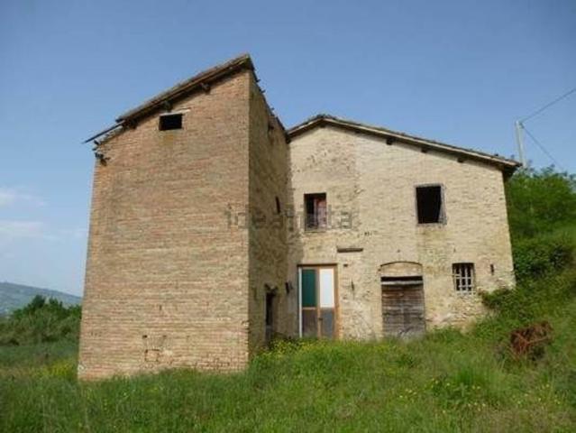 Rustico in vendita a Le Casette, Marche