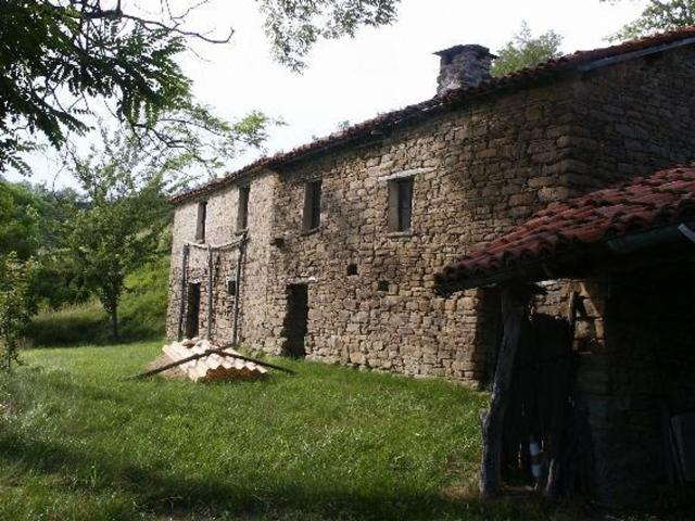 Rustico in vendita a Cairo Montenotte, Liguria