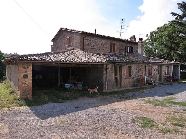 Rustico in vendita a Orvieto, Umbria