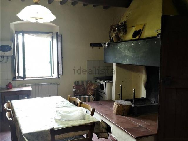 Rustico in vendita a Montevarchi, Toscana
