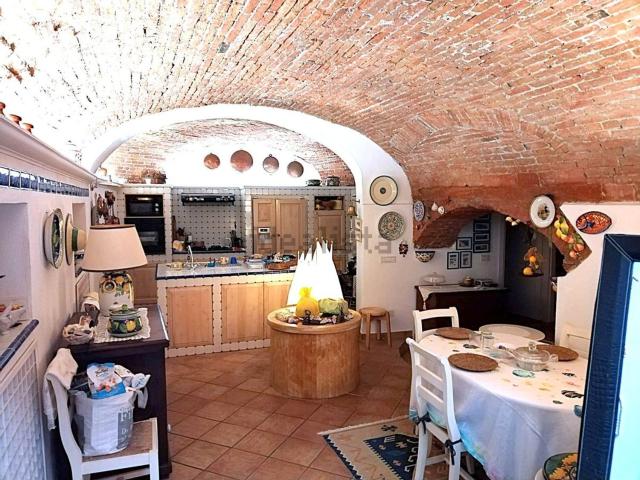 Rustico in vendita a La Serra, Lerici