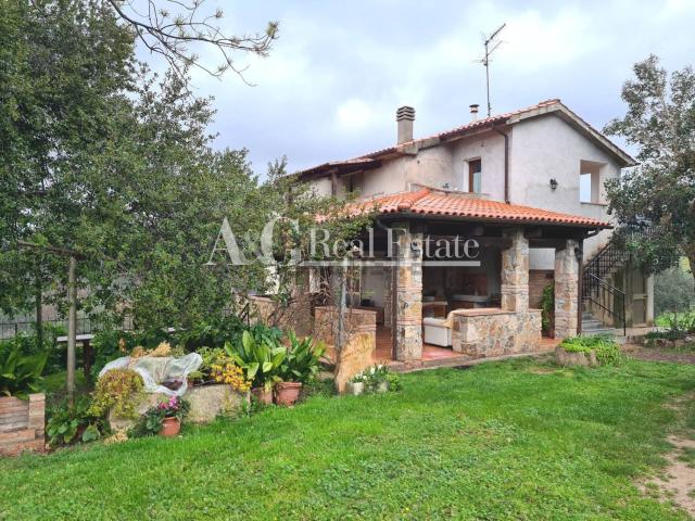 Rustico in vendita a Roccastrada, Toscana