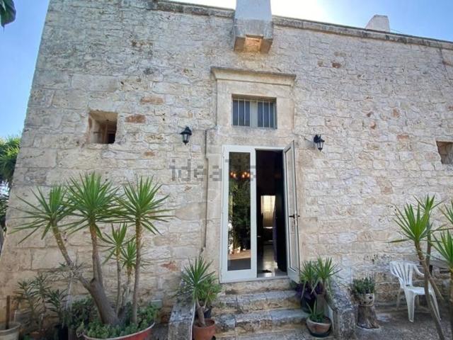 Rustico in vendita a Contrada Badessa, Puglia