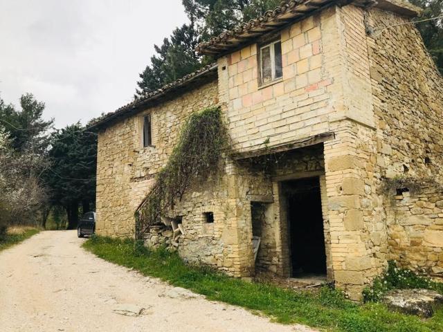 Rustico in vendita a Assisi, Umbria
