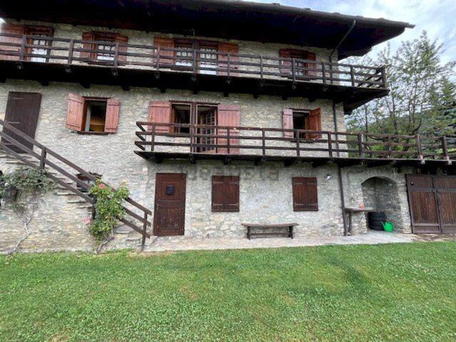 Rustico in vendita a Saint Pierre, Aosta
