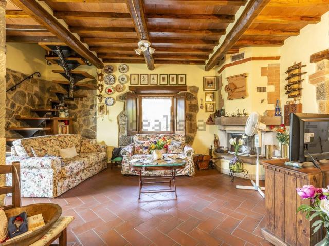 Rustico in vendita a Castiglione D'orcia, Toscana