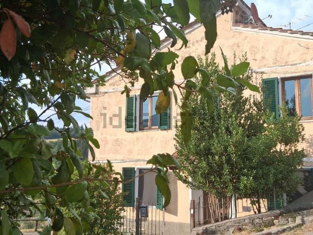 Rustico in vendita a Sofignano, Vaiano