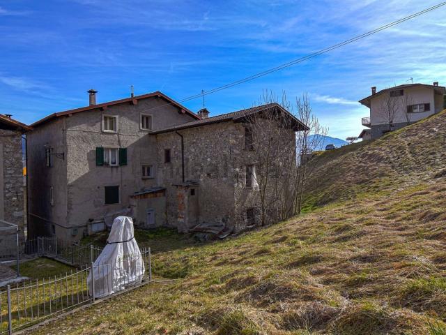 Rustico in vendita a Comunità Montana della Valle Brembana, Santa Brigida