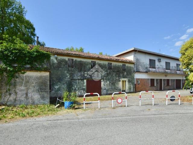 Rustico in vendita a Cessalto, Veneto
