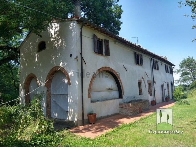 Rustico in vendita a Pontedera, Toscana
