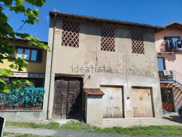 Rustico in vendita a Como, Lombardia