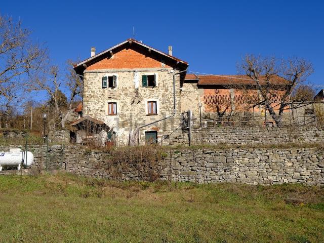 Rustico in vendita a Mioglia, Liguria
