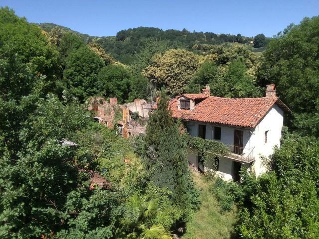 Rustico in vendita a Verzuolo, Piemonte