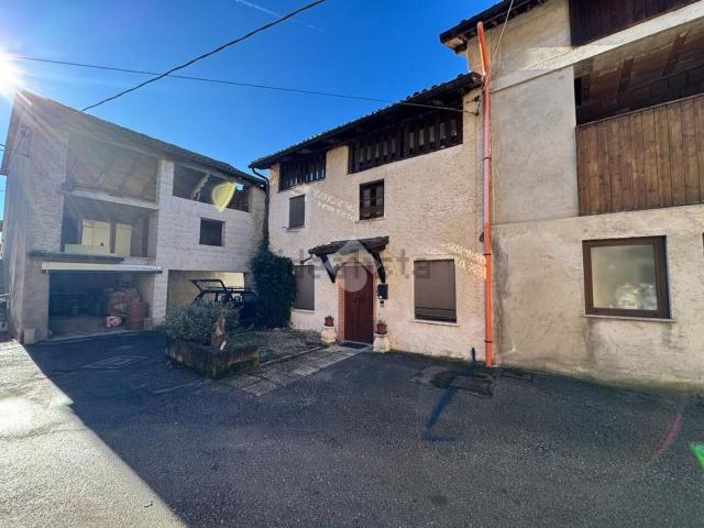 Rustico in vendita a Valli Del Pasubio, Veneto