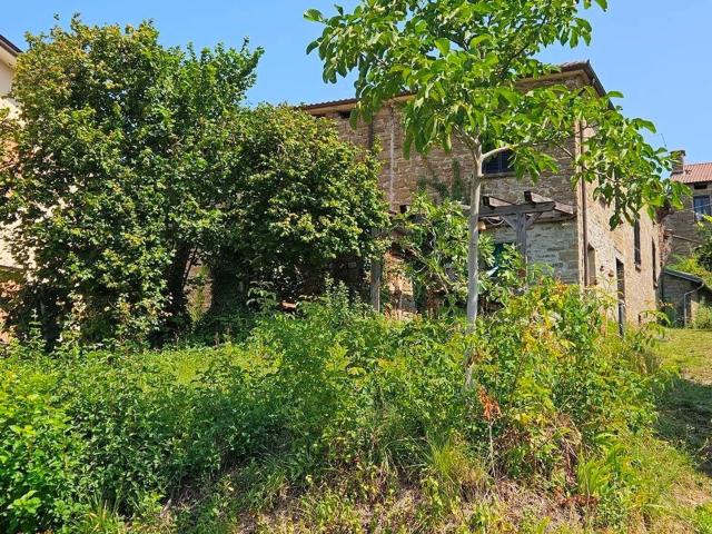Rustico in vendita a Bardi, Reggio Emilia