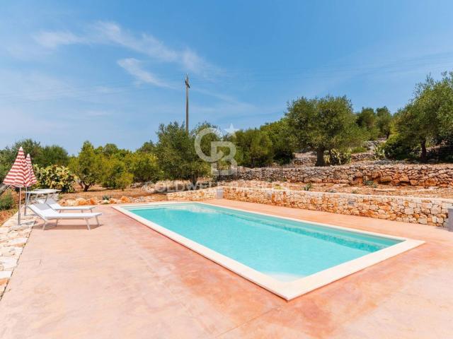 Rustico in vendita a Contrada Badessa, Puglia