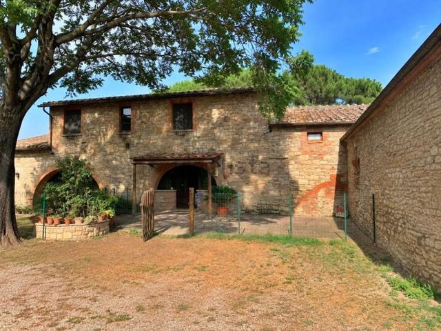 Rustico in vendita a Rapolano Terme, Toscana