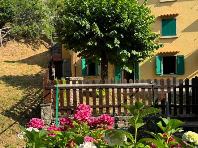 Rustico in vendita a Cantagallo, Toscana