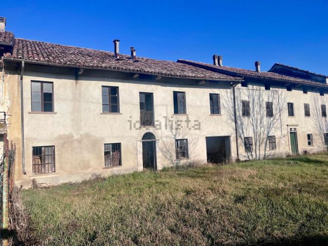 Rustico in vendita a Piemonte, Asti