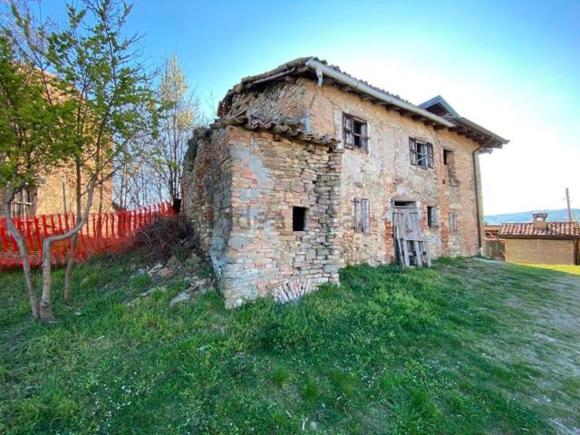 Rustico in vendita a Unione di comuni Terre di Castelli, Castelvetro Di Modena