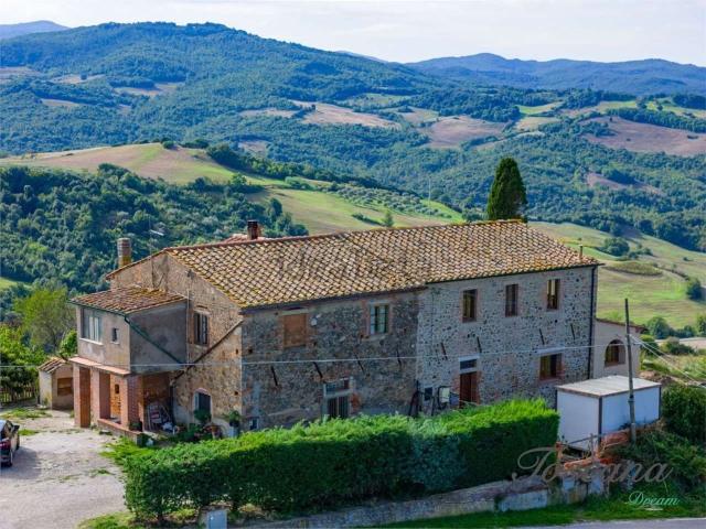 Rustico in vendita a Larderello, Toscana