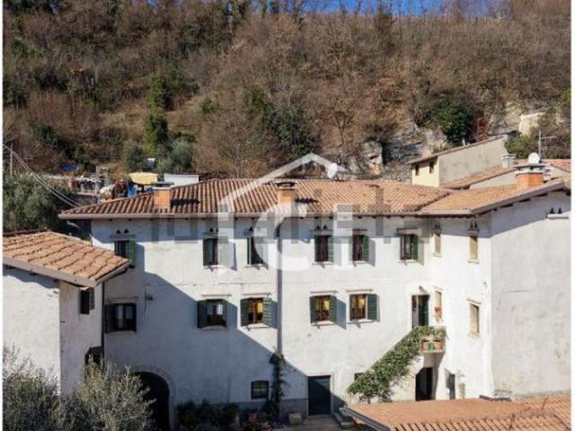 Rustico in vendita a Vigolo, Negrar