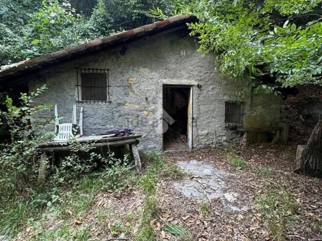 Rustico in vendita a Desenzano al Serio, Albino