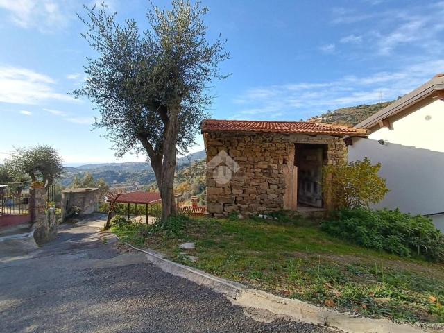 Rustico in vendita a Suseneo, San Remo