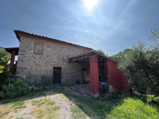 Rustico in vendita a Pogi, Bucine