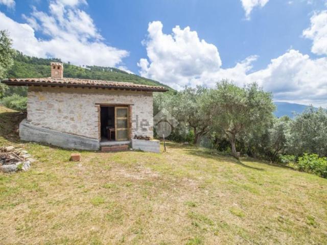 Rustico in vendita a Cittaducale, Lazio