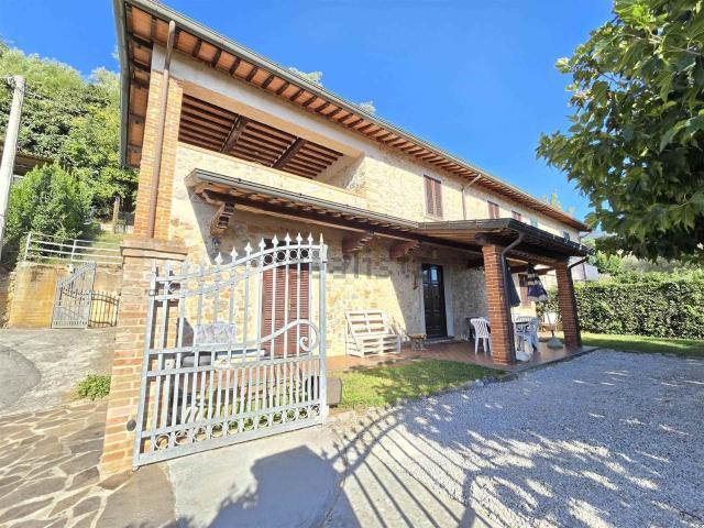 Rustico in vendita a Campiglioni, Camaiore