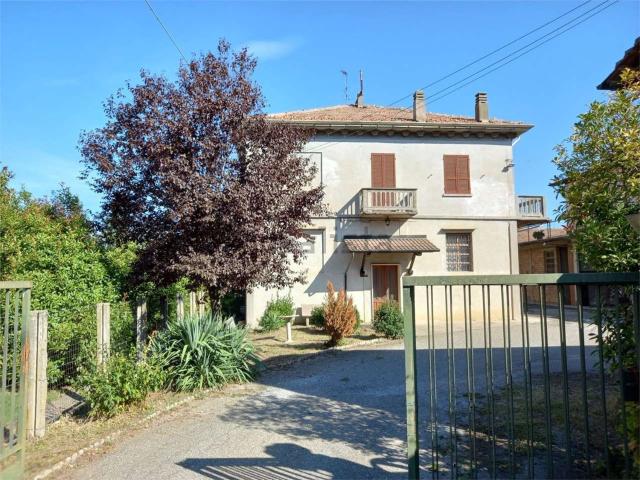 Rustico in vendita a Torricella Verzate, Lombardia
