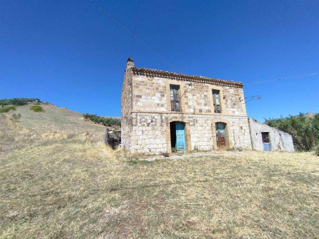 Rustico in vendita a Atessa, Abruzzo