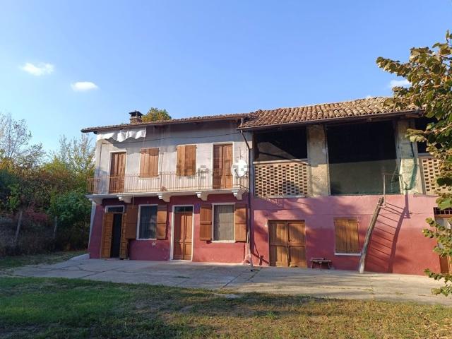 Rustico in vendita a Cortanieto, Montiglio Monferrato