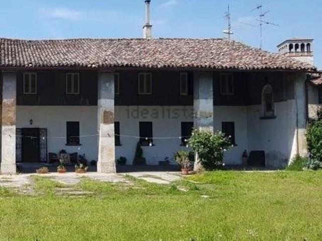Rustico in vendita a Pandino, Lombardia