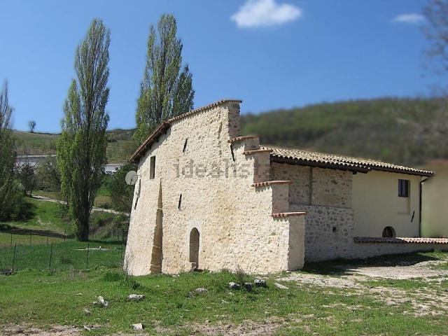 Rustico in vendita a Preci, Umbria