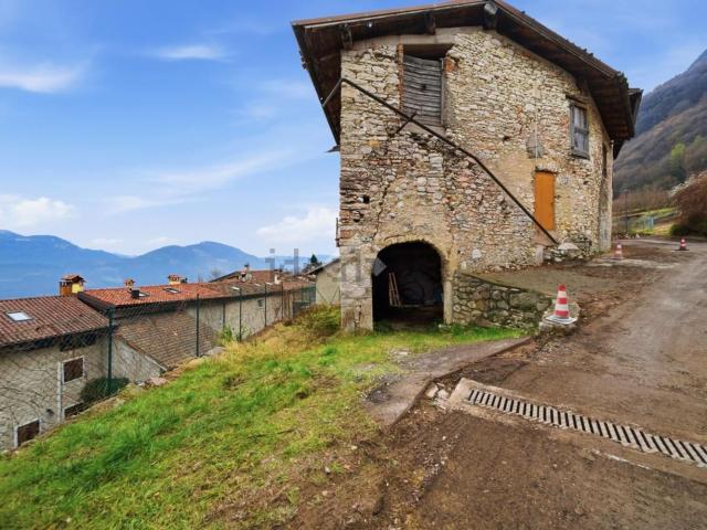 Rustico in vendita a Comunità della Vallagarina, Isera