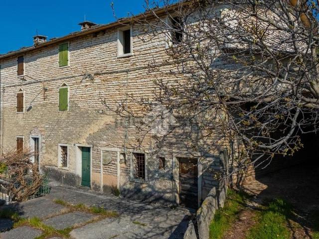 Rustico in vendita a Sant'anna D'alfaedo, Veneto
