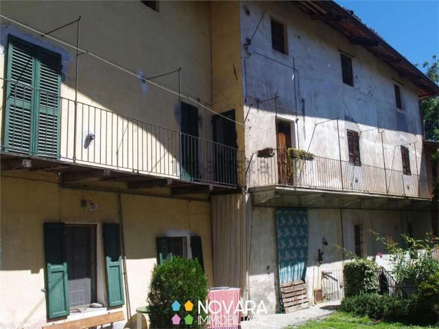 Rustico in vendita a Corticella, Roasio