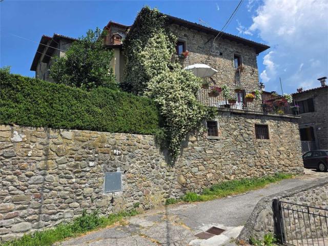 Rustico in vendita a Casatico, Camporgiano