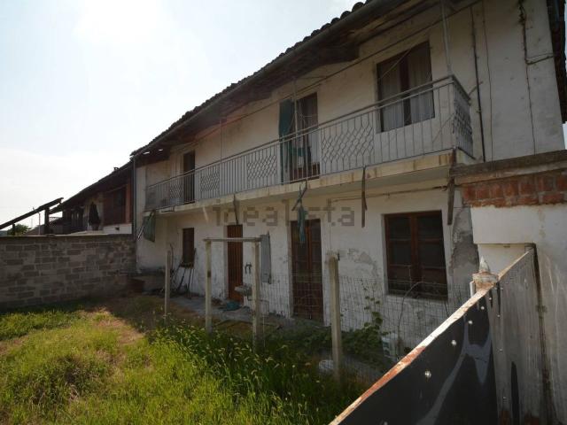 Rustico in vendita a Motta, Piemonte