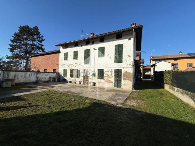 Rustico in vendita a Piemonte, Asti