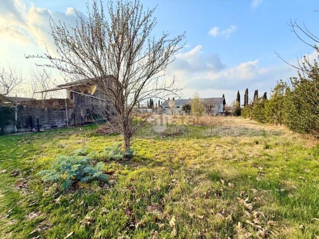 Rustico in vendita a Mereto Di Tomba, Friuli-Venezia Giulia