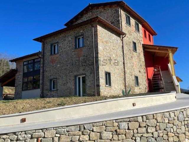 Rustico in vendita a Unione di Comuni Valdarno e Valdisieve, Reggello