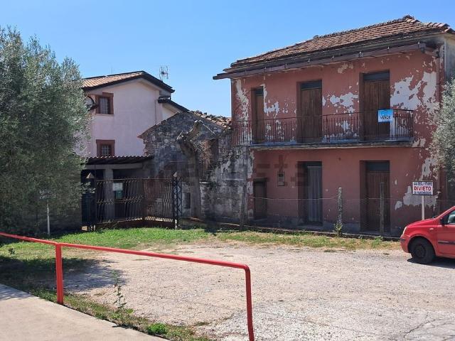 Rustico in vendita a Veroli, Lazio