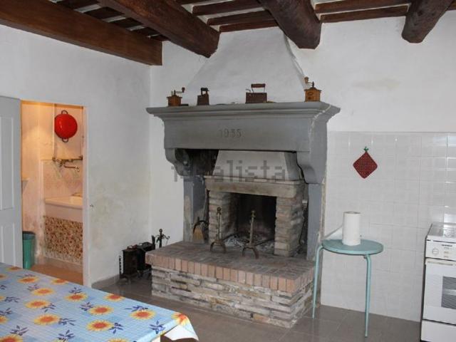 Rustico in vendita a Parchiule, Borgo Pace