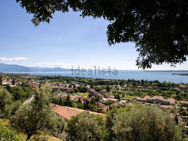 Rustico in vendita a Padenghe Sul Garda, Lombardia