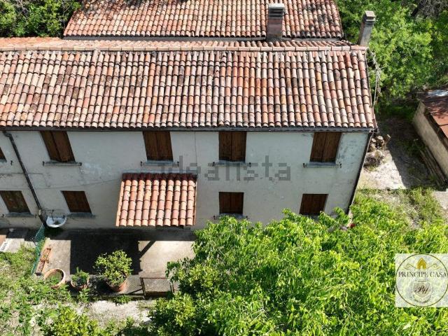 Rustico in vendita a Arquà Petrarca, Veneto