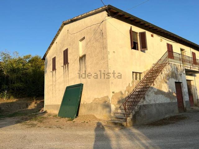 Rustico in vendita a Unione dei Comuni Circondario dell'Empolese Valdelsa, Lucardo