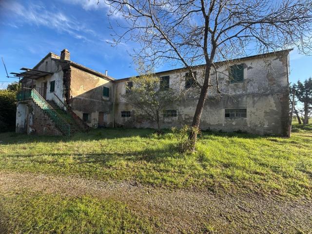 Rustico in vendita a San Cipriano, Volterra